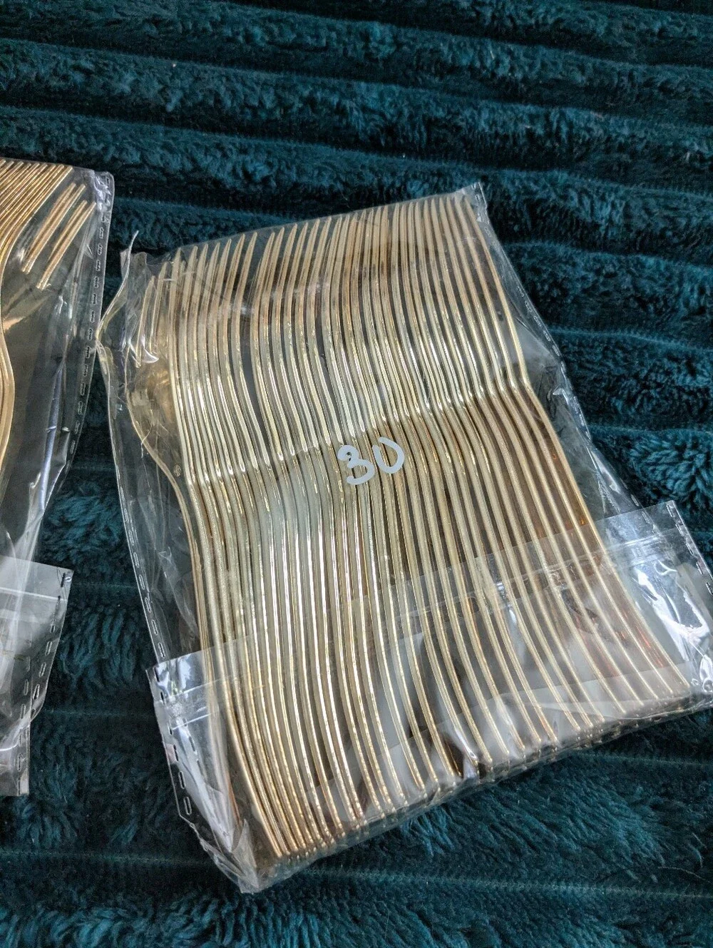 60 Gold Disposable Dessert Party Forks